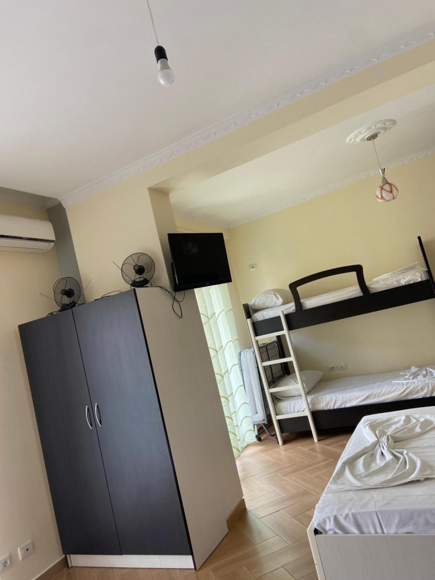 Ari Apartaments Vlorë Εξωτερικό φωτογραφία